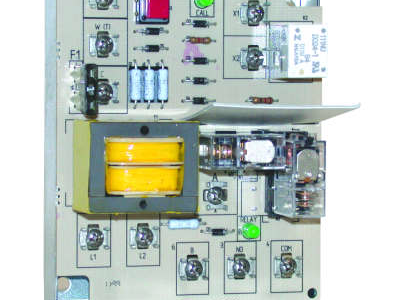 Resideo R8845U1003/U Universal Switching Relay w/ Internal Transformer, R8845U1003