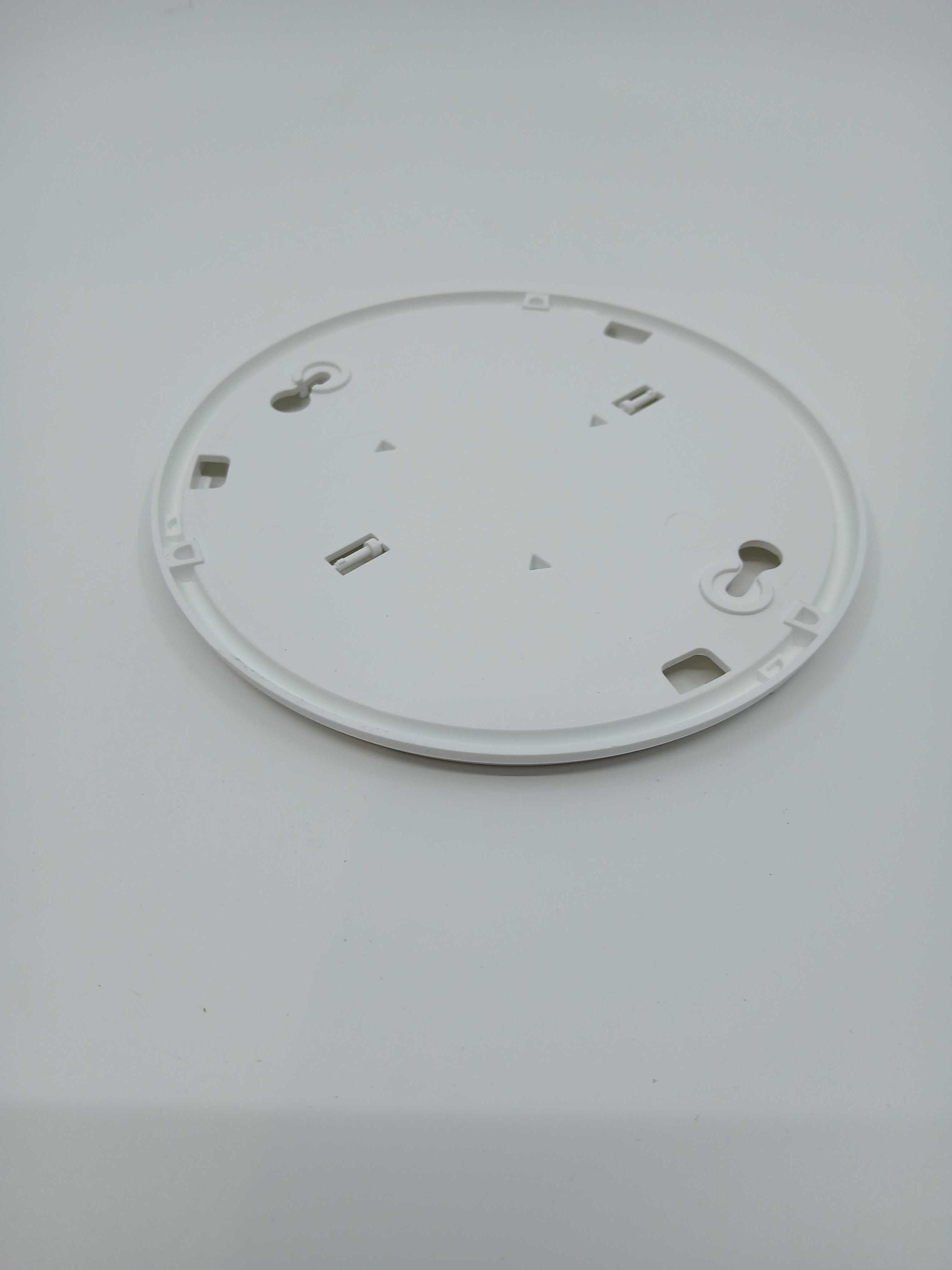 BRK SMCO210V 10-year sealed battery combo smoke alarm with digital display and test button, mounted on ceiling.