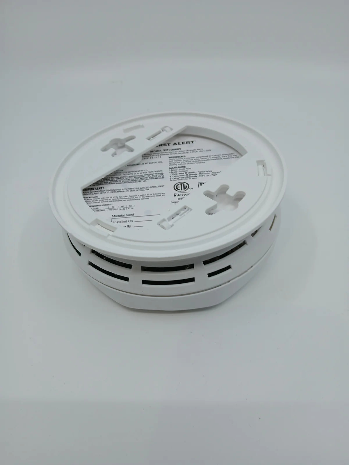 BRK SMCO500V Interconnect Battery-Operated Smoke and CO Alarm (1046815) - The Fire Alarm Supplier
