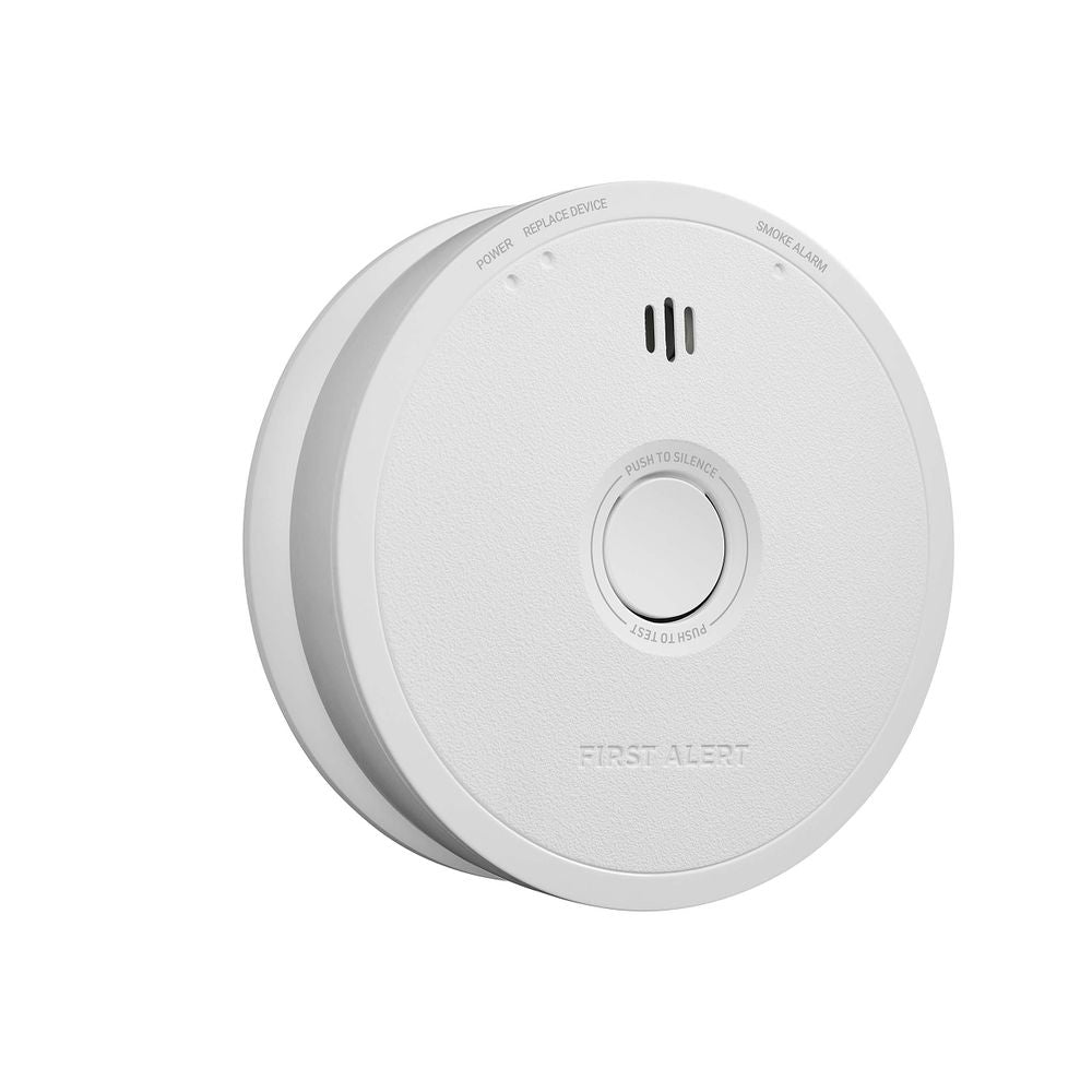 First Alert BRK SM610 Smoke Alarm with 10-Year Sealed Battery