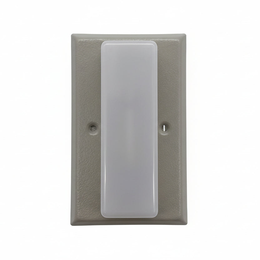Eaton Wheelock WH1T-115-NS strobe light with 115 VAC, visible clear lens and mounting base for emergency signaling.