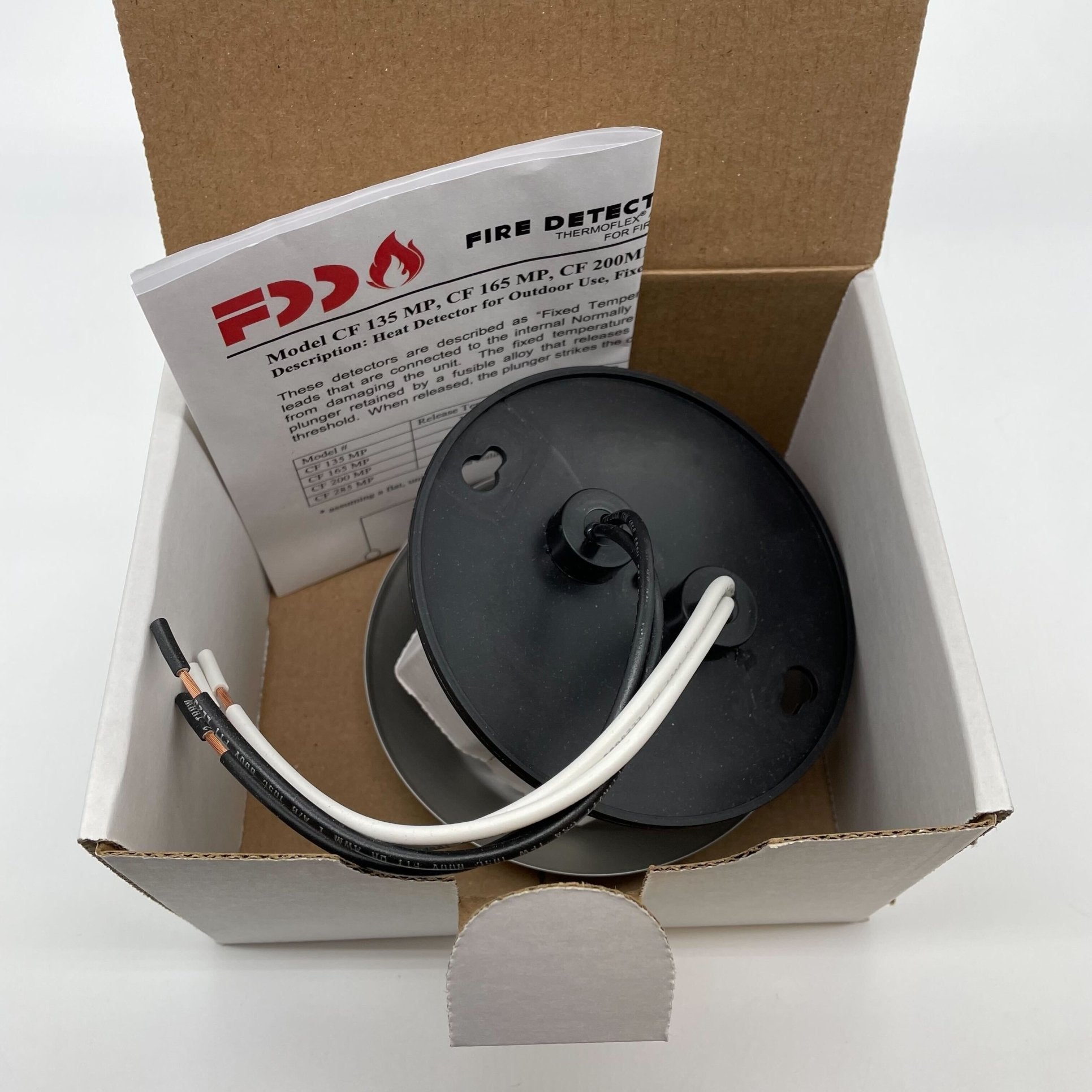 Potter CF-135-MP 135F sealed heat detector mounted on ceiling, designed for fire detection and safety in building systems.