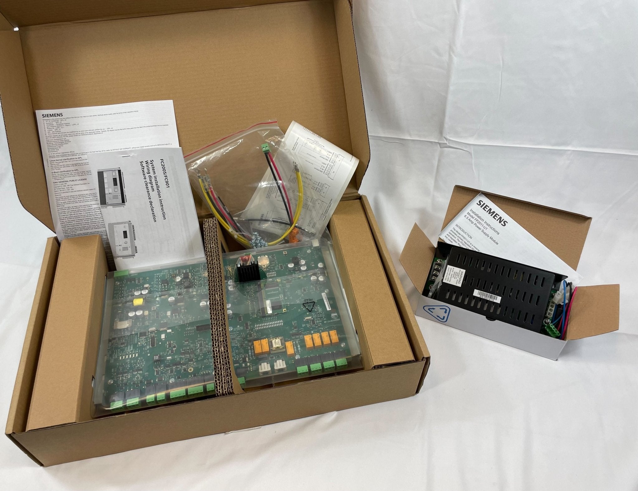 Siemens FC901-U3 50-point electronic fire alarm kit main board with 170W power supply, designed for fire detection systems.