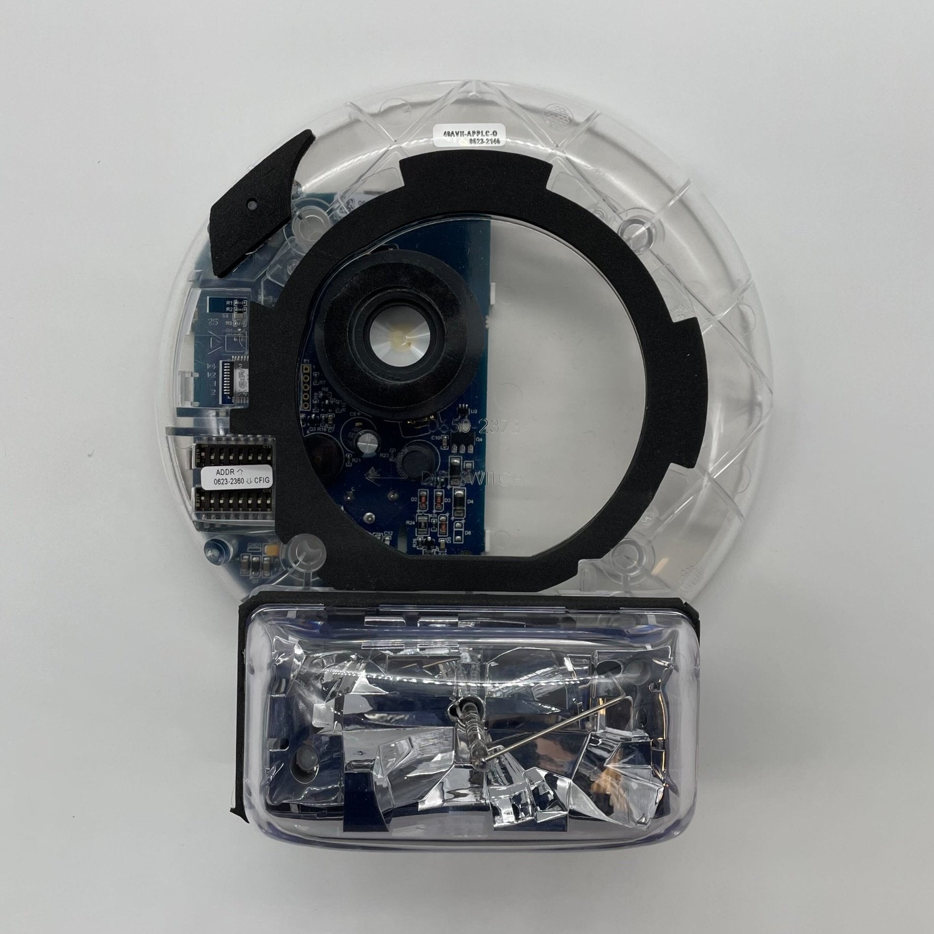 Simplex 49AVH-APPLC-O fire alarm device installed on ceiling, part of Simplex fire alarm system for safety and detection.