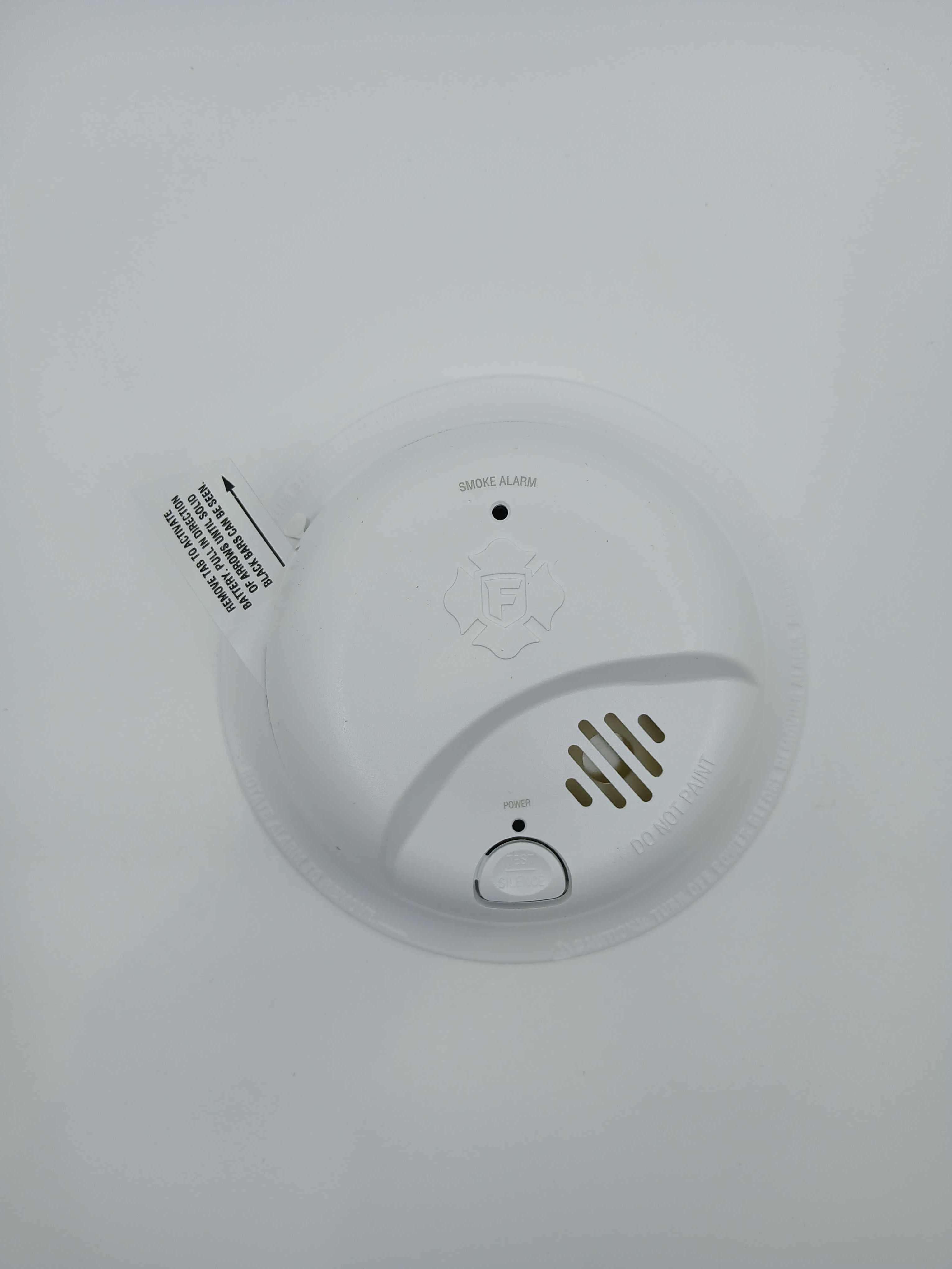 BRK SMI100-AC Interconnect Hardwire Smoke Alarm with Battery Backup (1046836) - The Fire Alarm Supplier