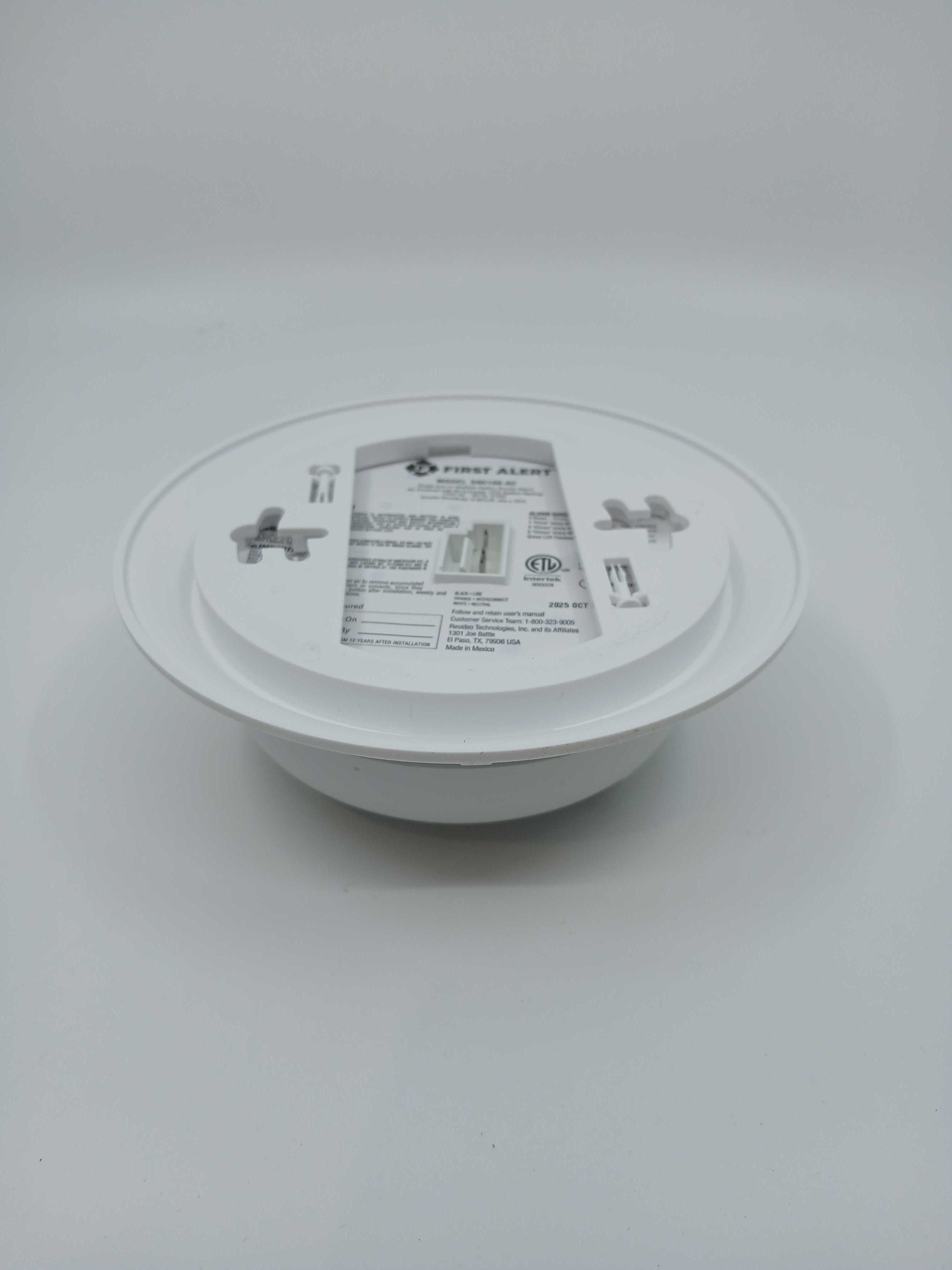 BRK SMI100-AC Interconnect Hardwire Smoke Alarm with Battery Backup (1046836) - The Fire Alarm Supplier