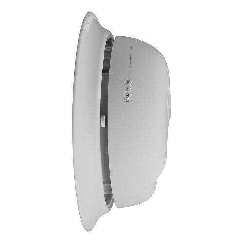 BRK SMICO110 smoke and carbon monoxide alarm mounted on ceiling, fire and CO detector for home safety