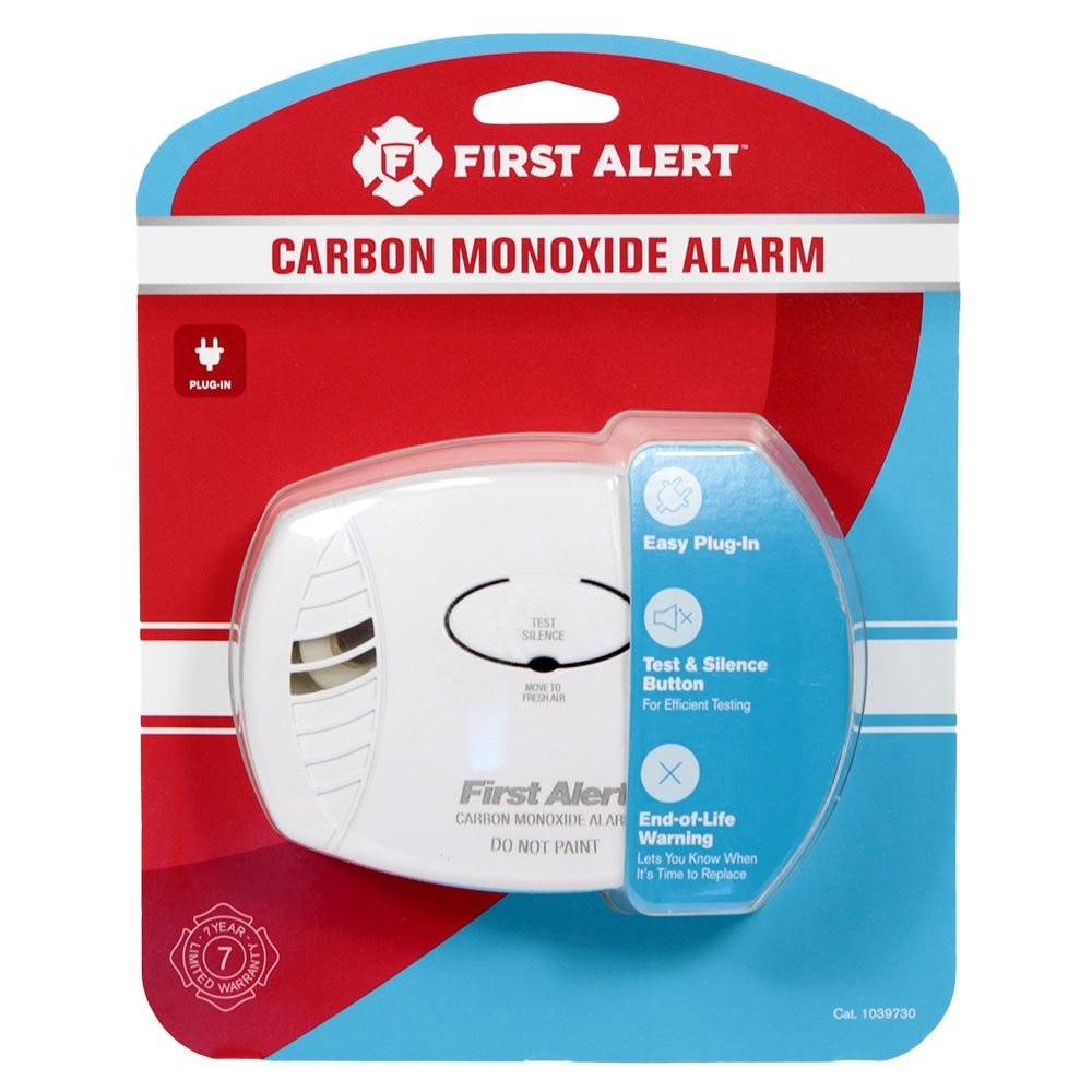 First Alert CO600 Basic Plug - In Carbon Monoxide Alarm (1039730)