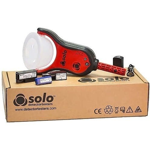 Solo SMART365 Compact Smoke Testing Kit for fire alarms, 20-foot reach, compact design, by Solo for easy smoke testing.