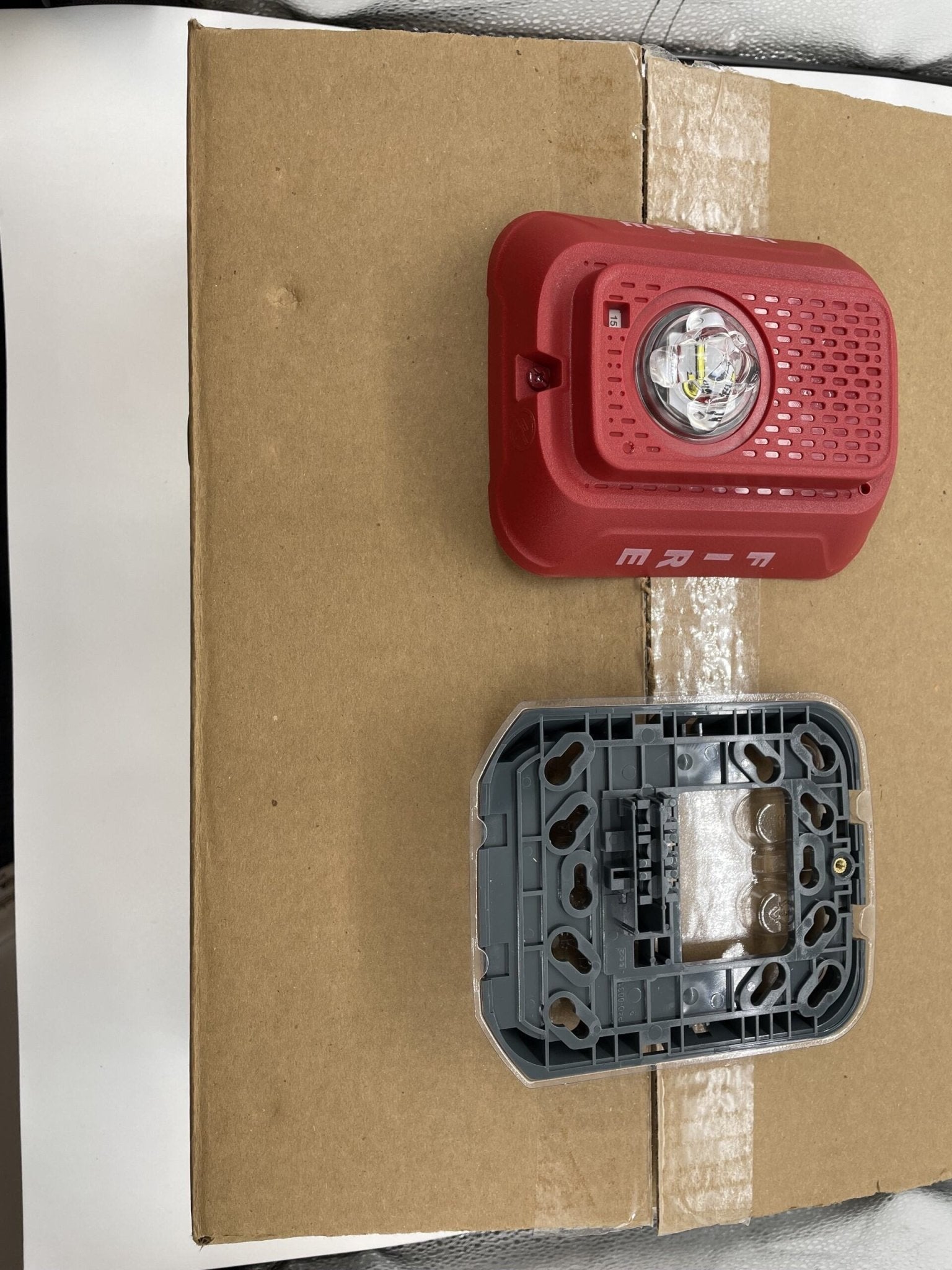 System Sensor SRLED - BP10 Strobe Red - Bulk Pack with 10 Units - The Fire Alarm Supplier