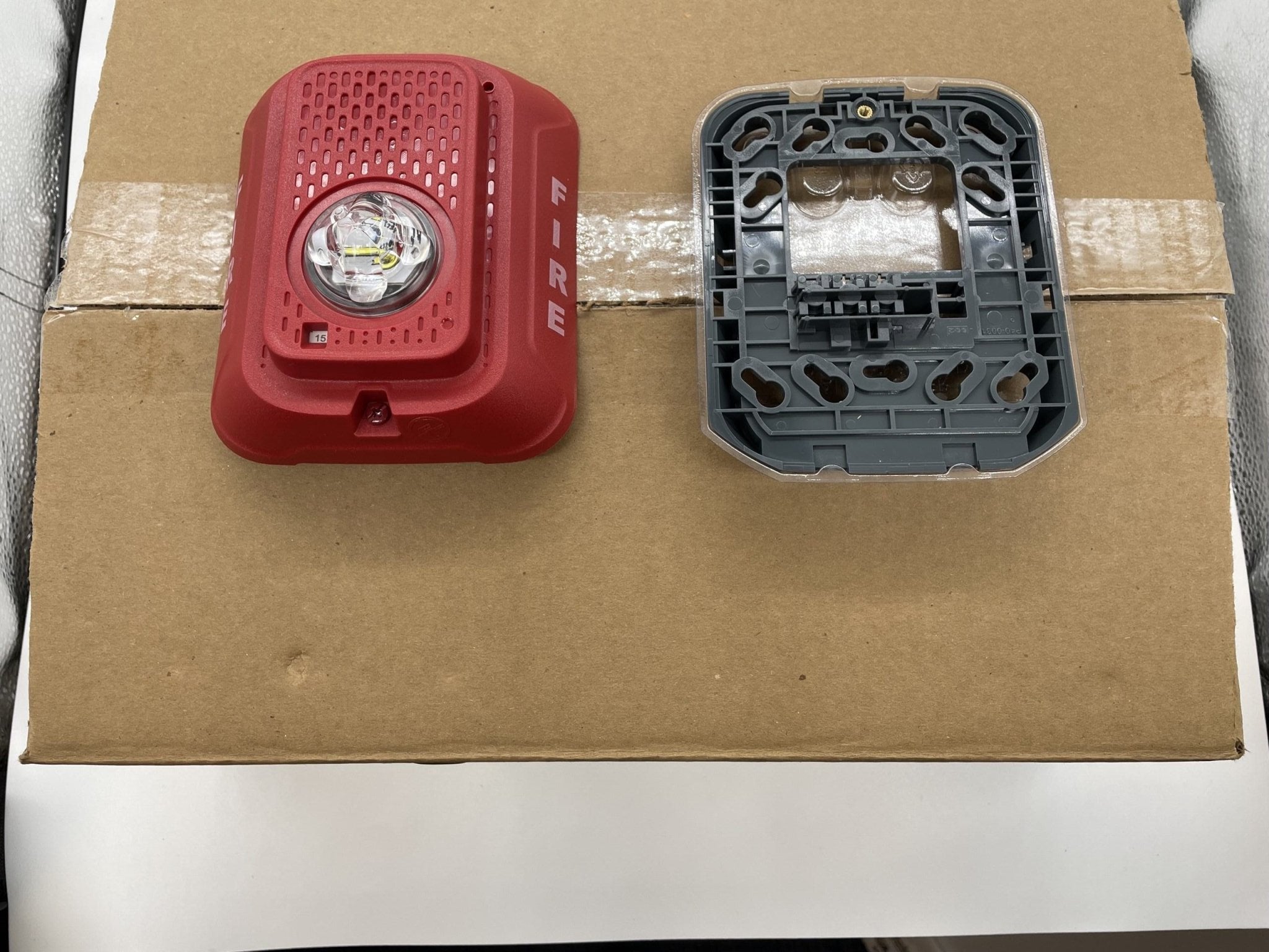 System Sensor SRLED - BP10 Strobe Red - Bulk Pack with 10 Units - The Fire Alarm Supplier