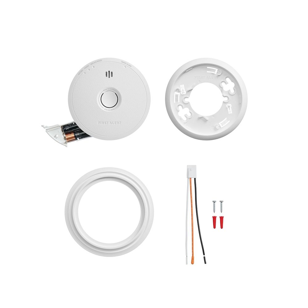 First Alert BRK SM6W01 Hardwired Smoke Alarm with AA Battery Backup - image 3