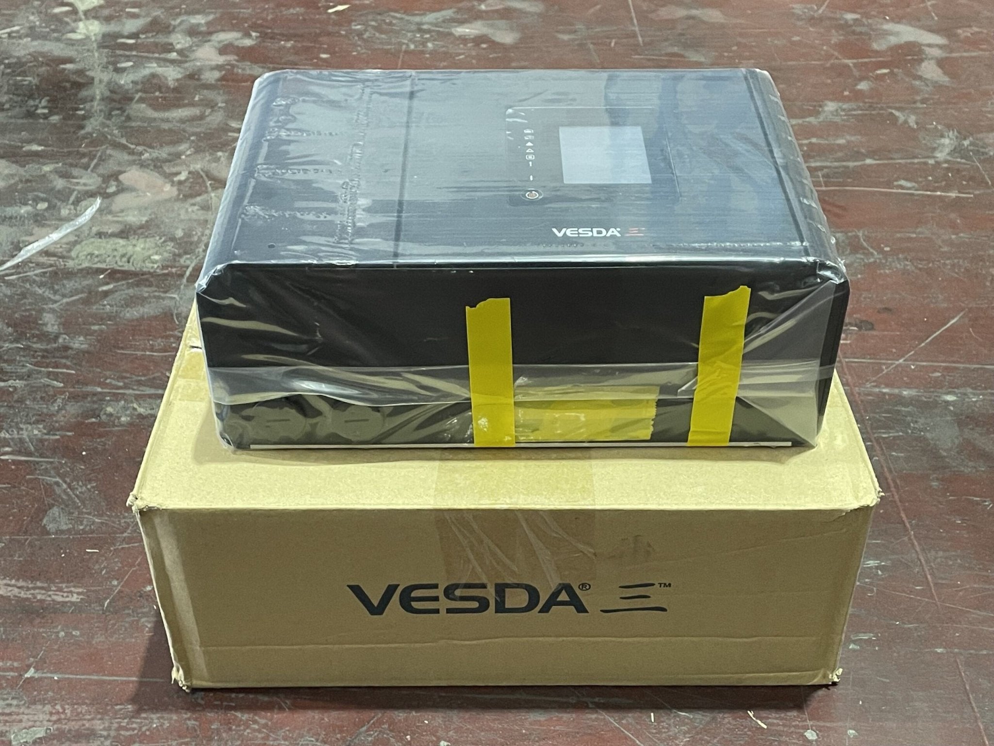 VESDA VEP - A10 - P - UL 4 Pipe Detector with 3.5" Touch Screen Display - The Fire Alarm Supplier