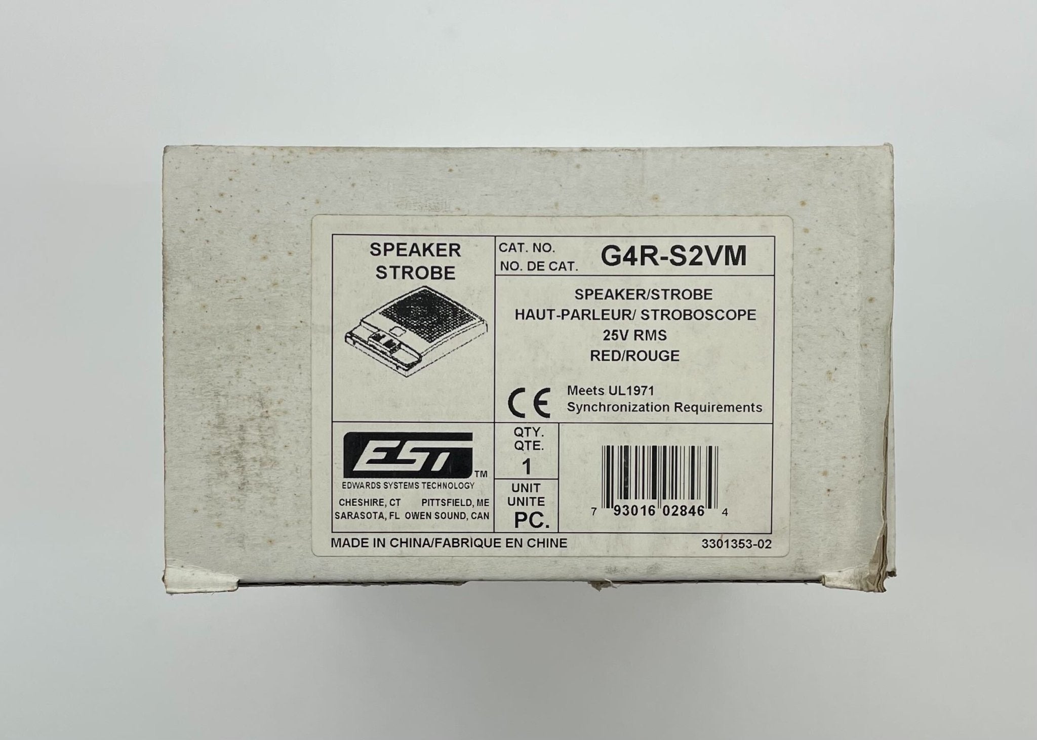 Edwards G4R-S2VM Speaker-Strobe 25V with white housing and mounting bracket, used for fire alarm notification and signaling.