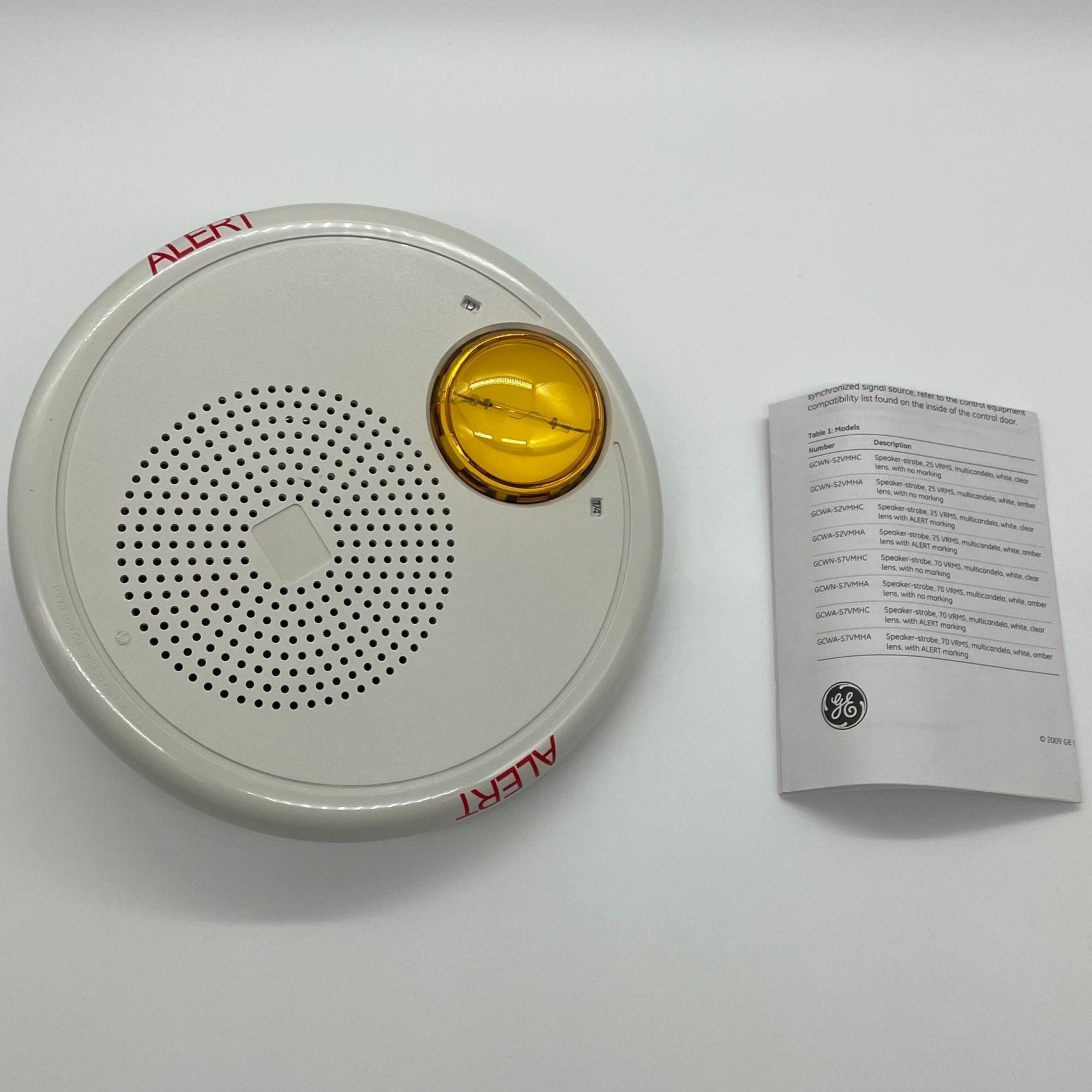 Edwards GCWN-S7VMHA GC Ceiling 70V Speaker Strobe, white ceiling-mounted emergency alarm with speaker and strobe light