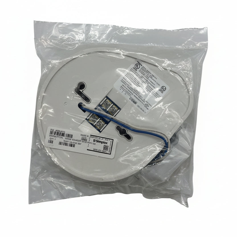 Simplex TrueAlarm 4098-9773 CO sensor base with 520Hz sounder mounted on a white background.